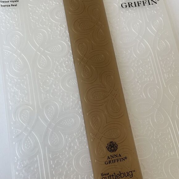 Cricut Cuttlebug Anna Griffin Regal Braid 5" x 7" Embossing Folder Craft Card - Picture 3 of 3
